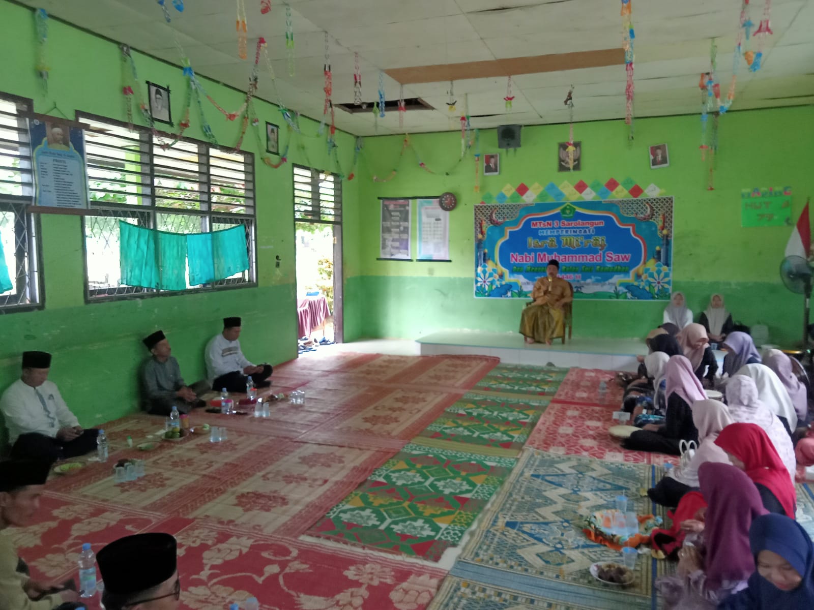 MTsN 3 SAROLANGUN GELAR  MEMPERINGATI  ISRA MIâ€™RAJ 1446 H  2025 